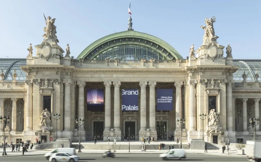 Facade du Grand Palais, avenue Winston Churchill © Simon Lerat pour le GrandPalaisRmn, Paris, 2025