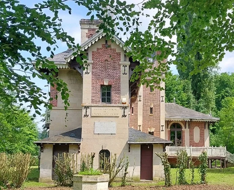 Centre des monuments nationaux, photographie du Pavillon d'Eugénie
