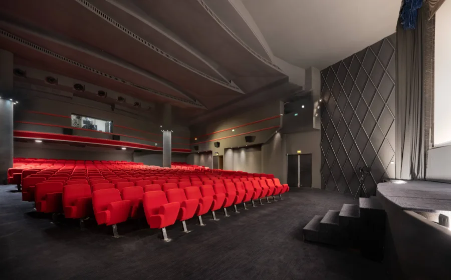 Salle 1 du cinéma L'arlequin - Marceau Media - DULAC CINEMAS - crédits François Guillemin