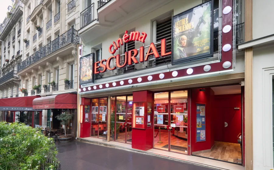 Facade du cinéma L’escurial Panorama - Marceau Media - DULAC CINEMAS - crédits François Guillemin